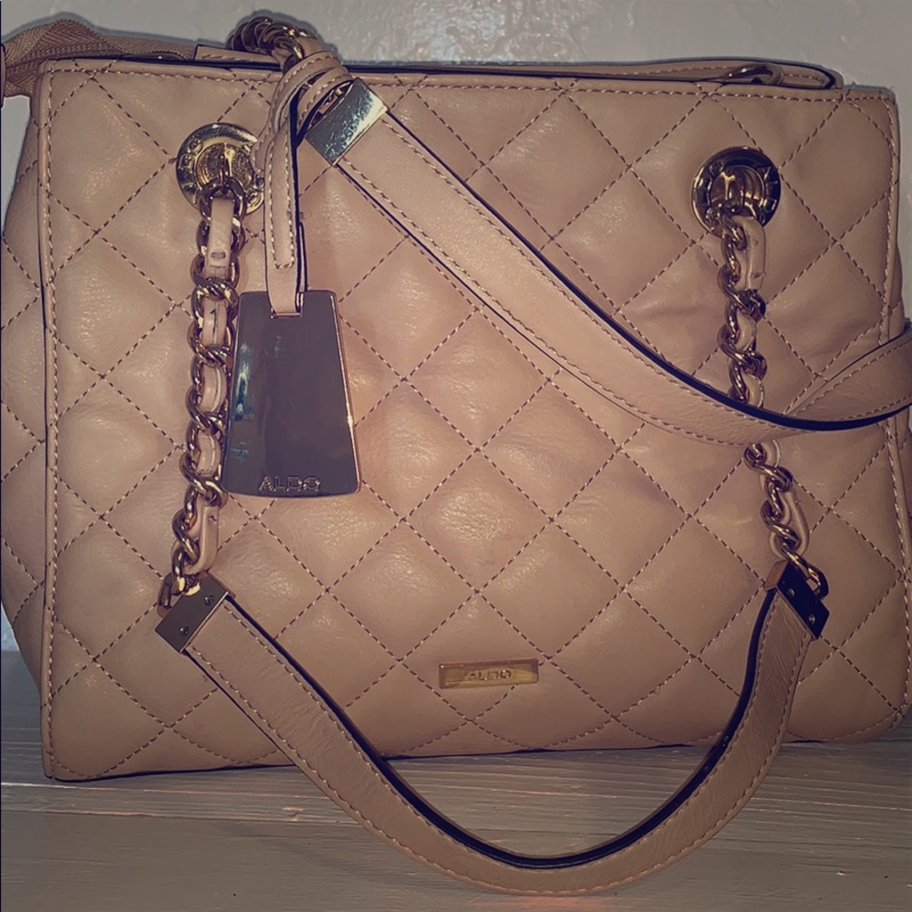 Crossbody bag